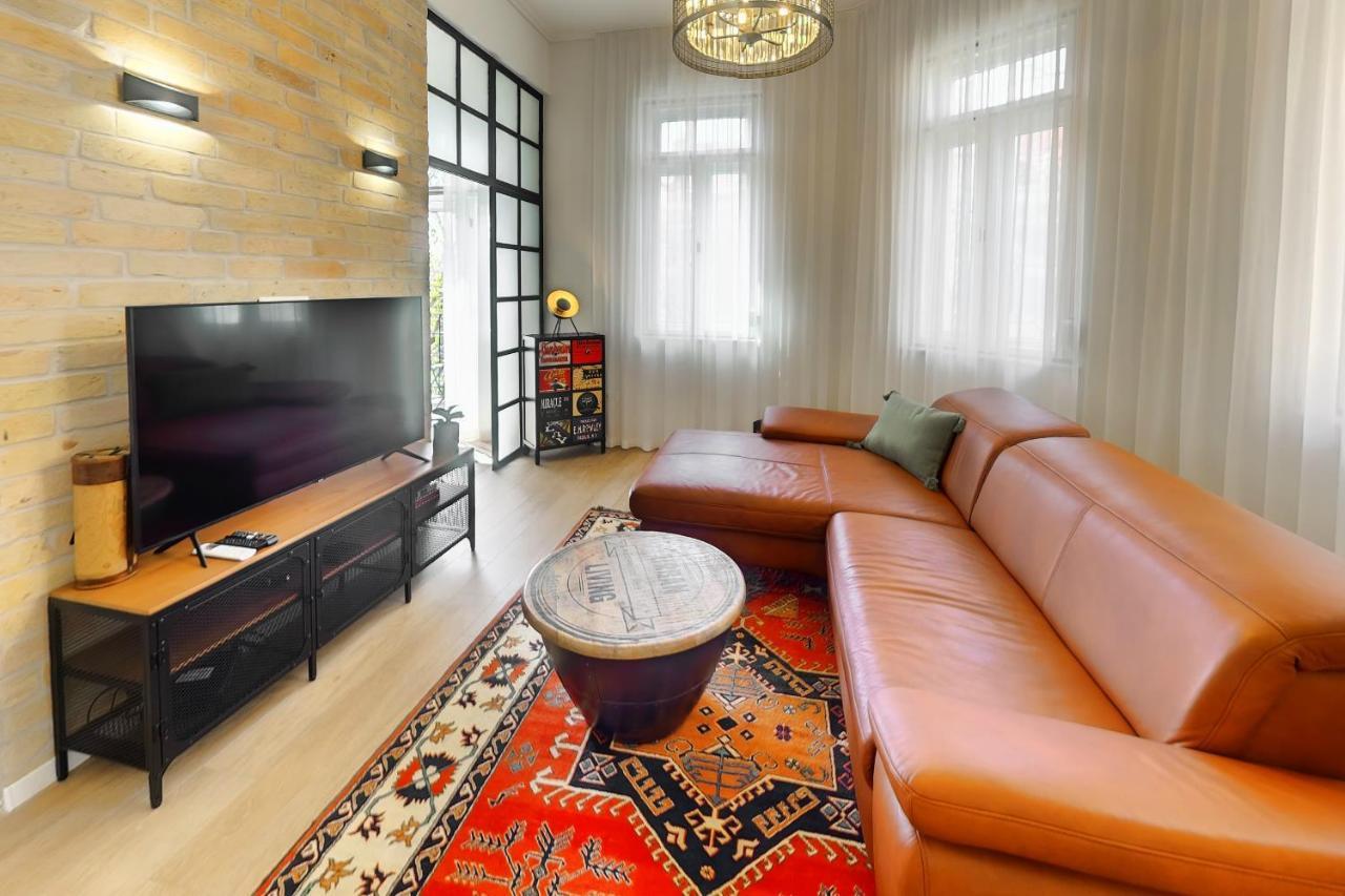 Synagoge View Loft Bestern 세게드 외부 사진